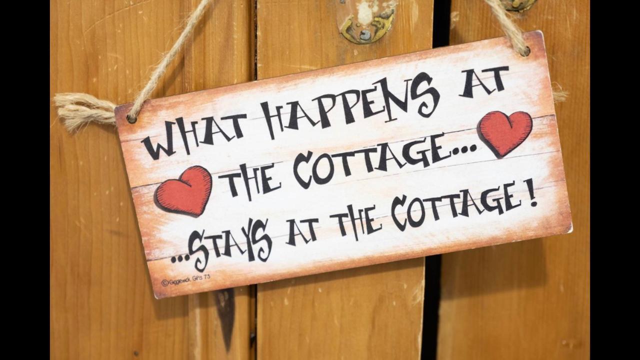 The Cottage Aberdeen Exterior photo